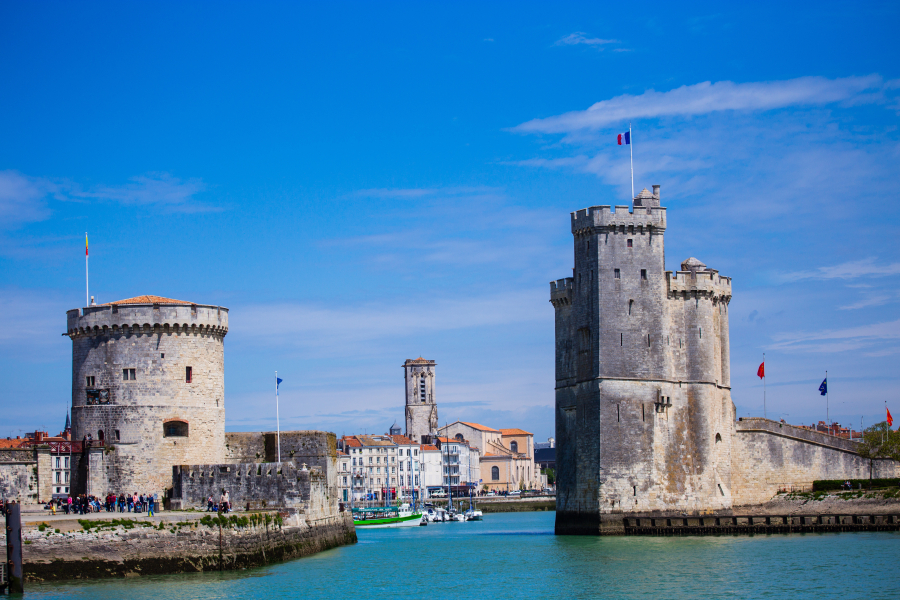 Découvrir les traditions du Pardon de la Rochelle en Bretagne : un voyage dans le cœur celtique